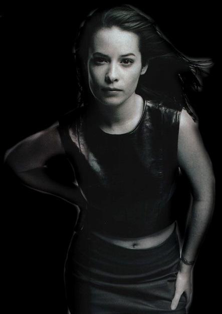 Holly Marie Combs 3